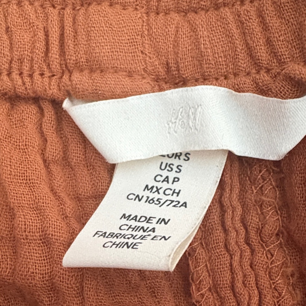 H&M Women's Rust Orange Textured Drawstring Shorts - Picture 2 of 4